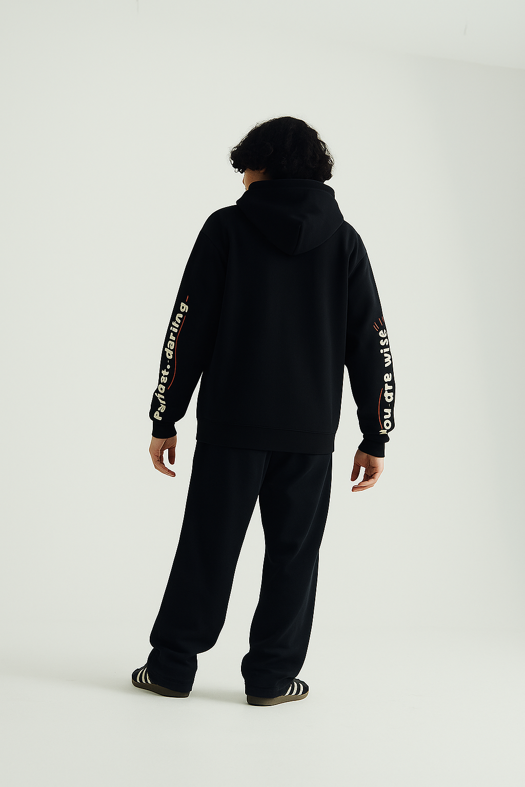 Nexes Éclipse – Where shadows speak luxury.